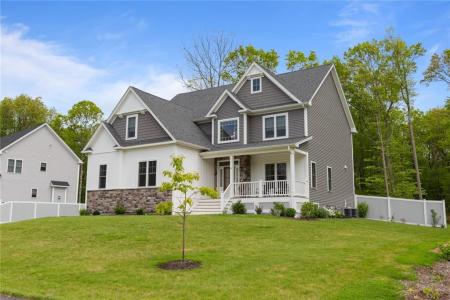 25 Kristin Drive, Cranston, RI 02921, USA