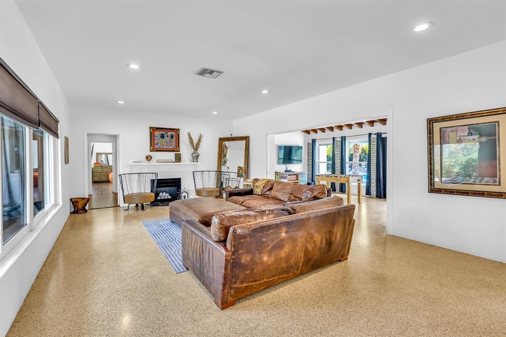 400 NE 2nd St, Old Pompano, Pompano Beach, Florida 33060
