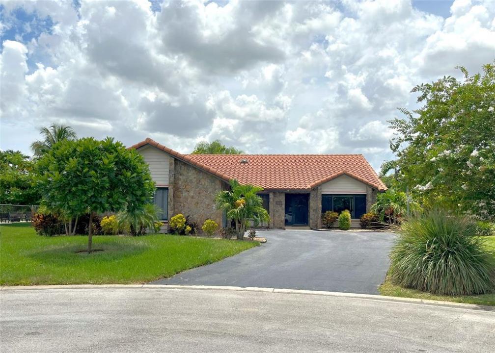 10836 NW 7th St, Coral Springs, Florida 33071