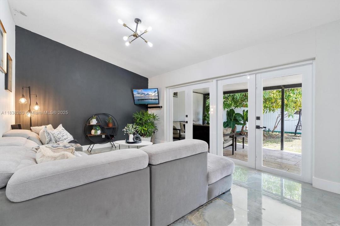 14651 SW 93rd Ln, Miami, פלורידה 33186, ארצות הברית של אמריקה