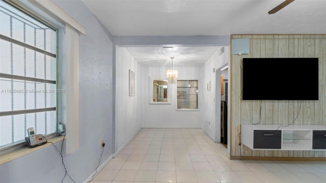 521 SE 5th St, Hialeah, Florida 33010, Amerika Birleşik Devletleri