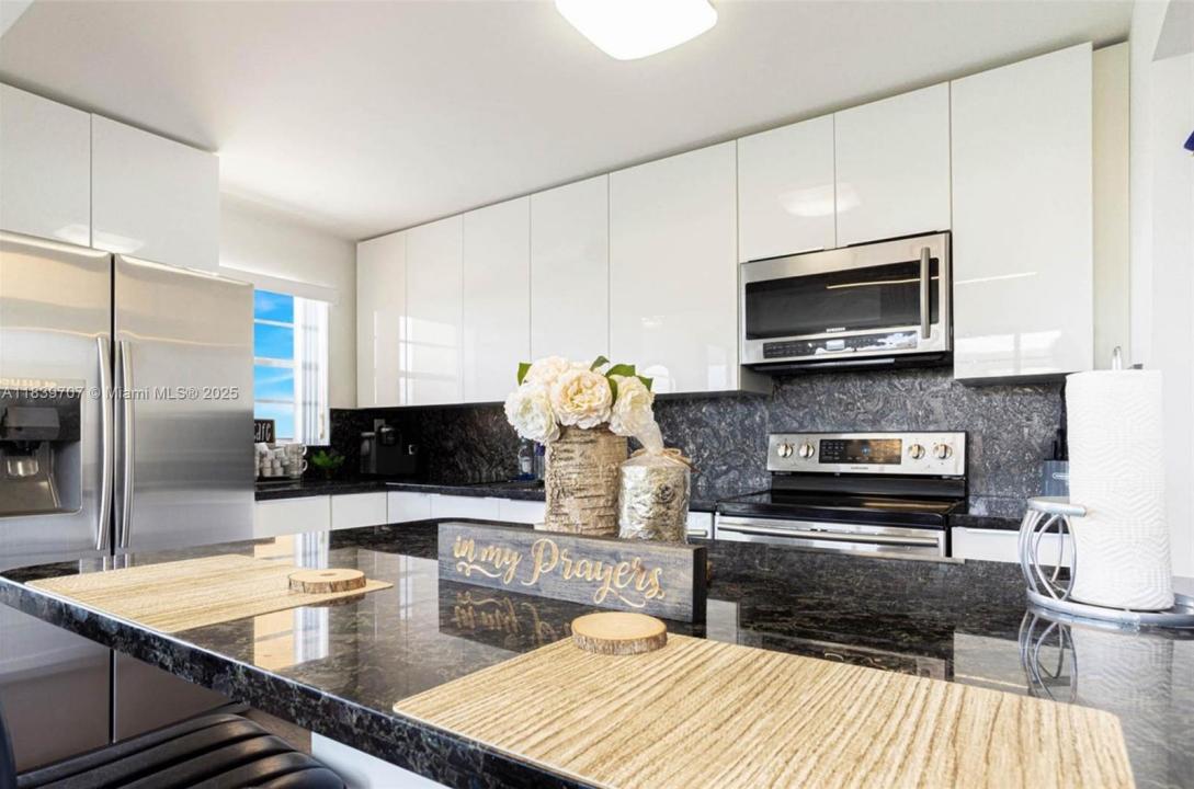 2781 Taft St 409, Hollywood, フロリダ 33020, アメリカ合衆国