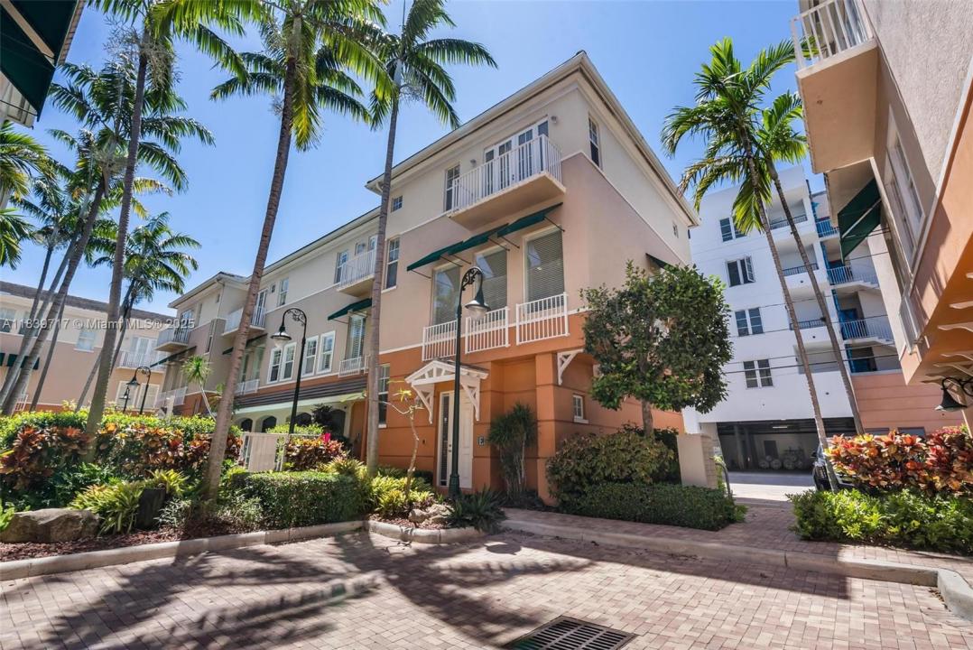 180 NE 6th Ave E, Delray Beach, Florida 33483