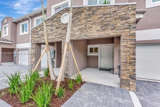 1563 NW 94th Way 09, Coral Springs, Florida 33071, Stati Uniti