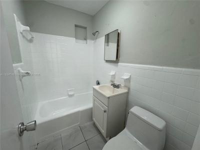 405 NW 5th St 2, Pompano Beach, Florida 33060, USA