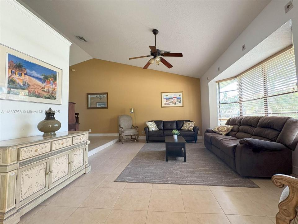 730 Daffodil Dr 0, Wellington, Florida 33414