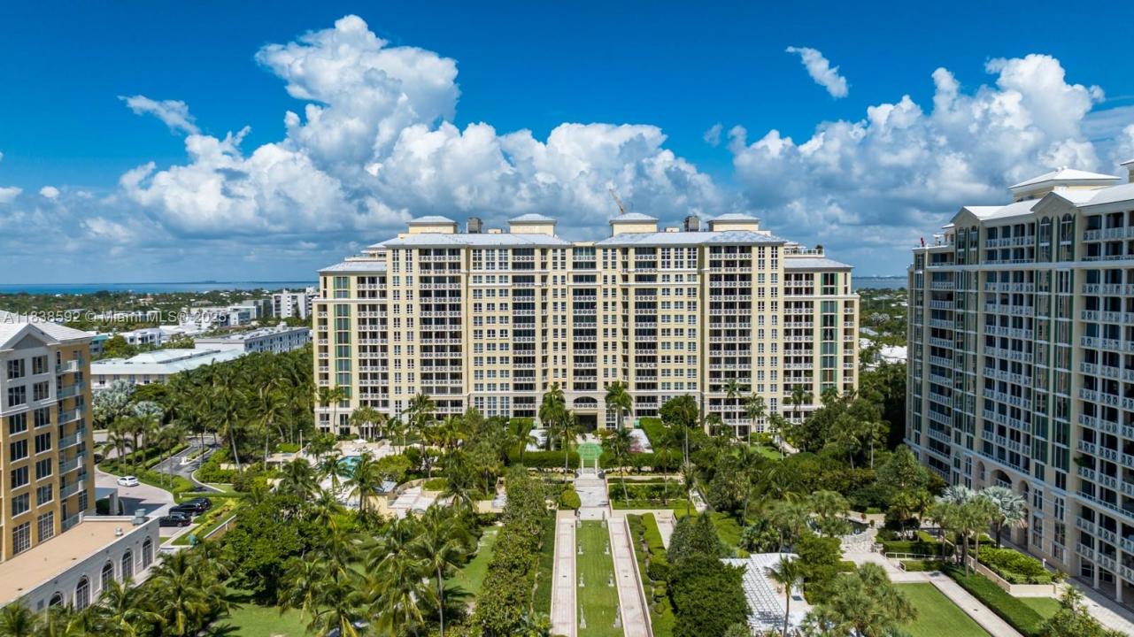 445 Grand Bay Dr 1011, Key Biscayne, Florida 33149