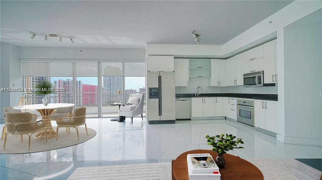 60 SW 13th St 1600, Miami, Florida 33130
