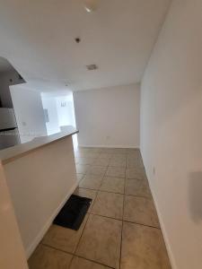 119 SW 6th Ave 708, Miami, Florida 33130, USA