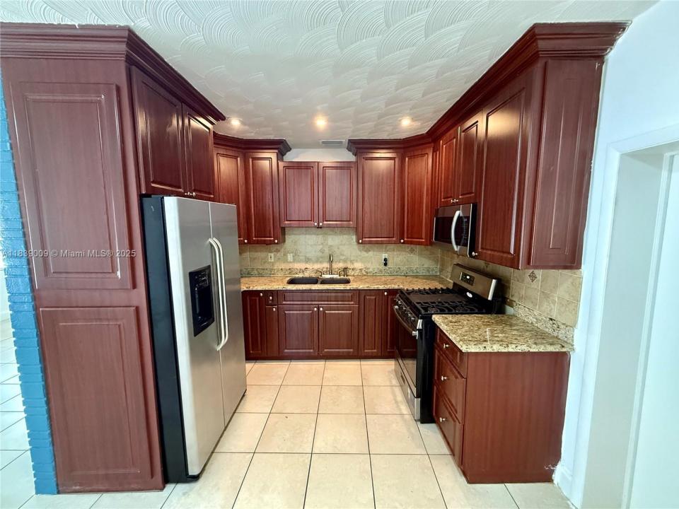 2406 N 28th Ave, Hollywood, Floride 33020, États-Unis