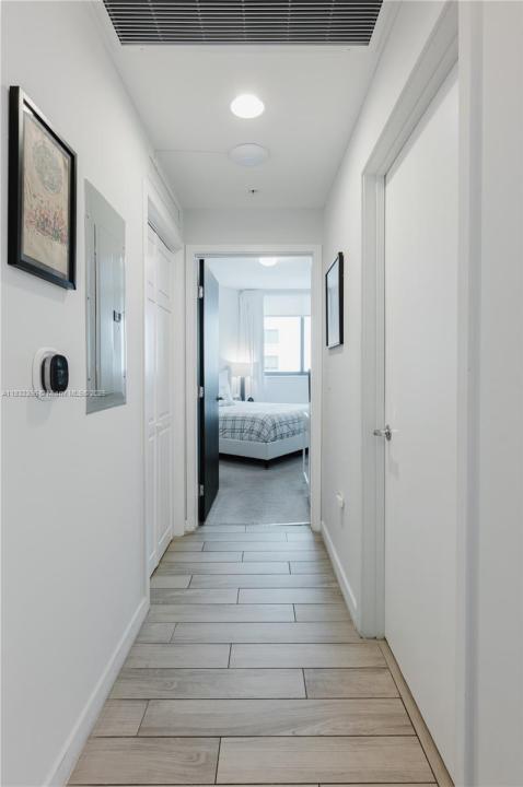 999 SW 1st Ave 2002, Miami, Florida 33130