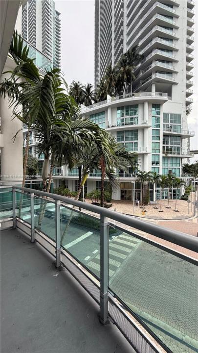 350 S Miami Ave 312, Miami, Florida 33130, USA