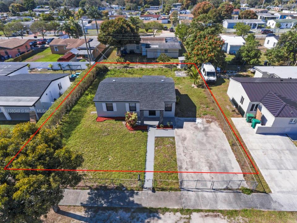 15900 NW 18th Ave, Miami Gardens, Florida 33054, HOA KỲ