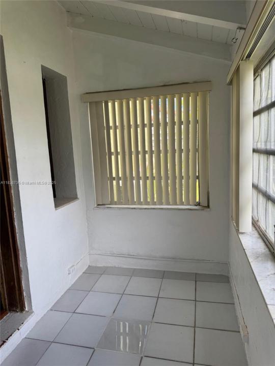 671 NE 87th St 0, Miami, 佛罗里达州 33138, 美国