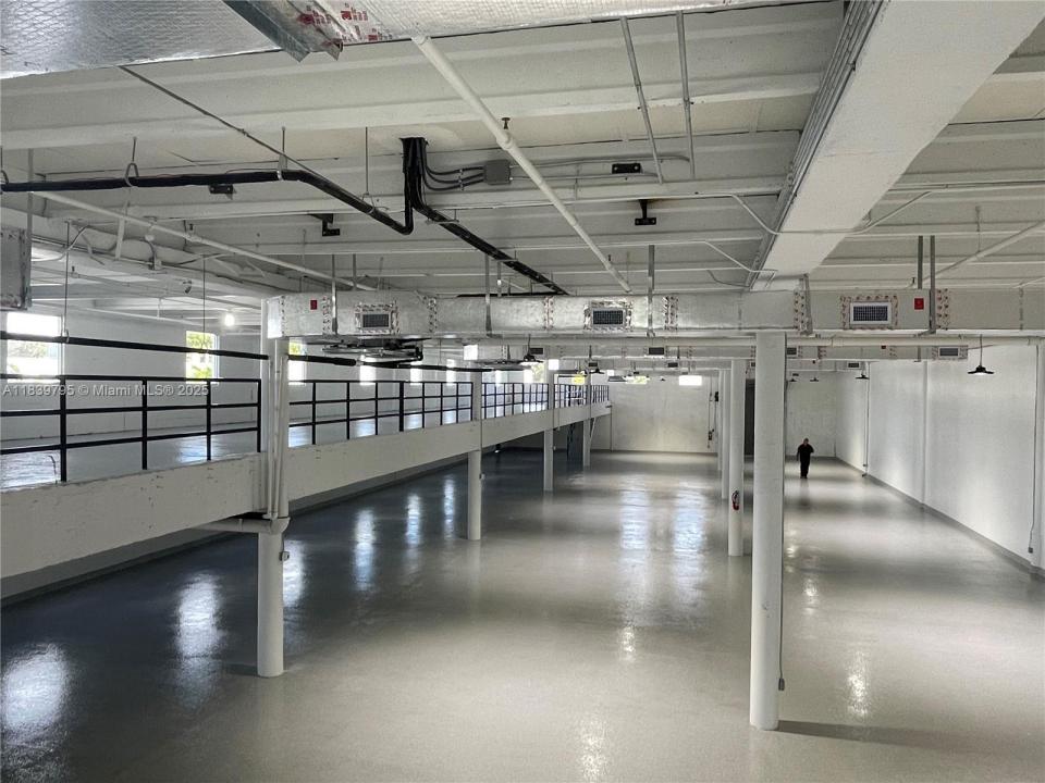 6899 NE 4th Ave, Miami, Flórida 33138, Estados Unidos