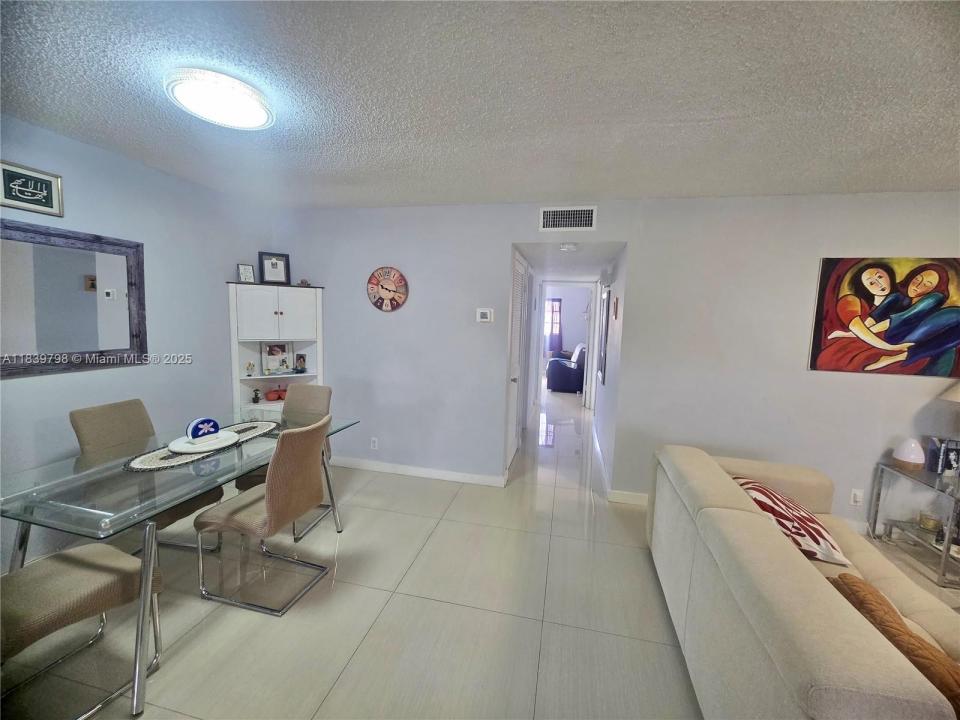 5300 Washington St U403, Hollywood, Florida 33021