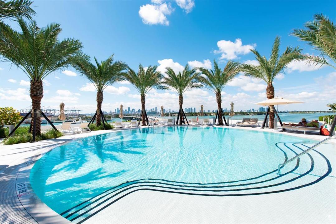 450 Alton Rd 1606, Miami Beach, Florida 33139