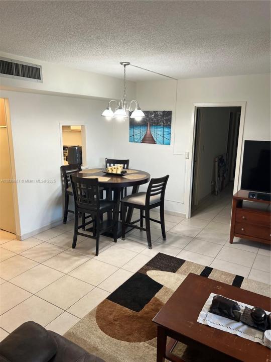 1050 SE 15th St 205, Fort Lauderdale, Flórida 33316, Estados Unidos