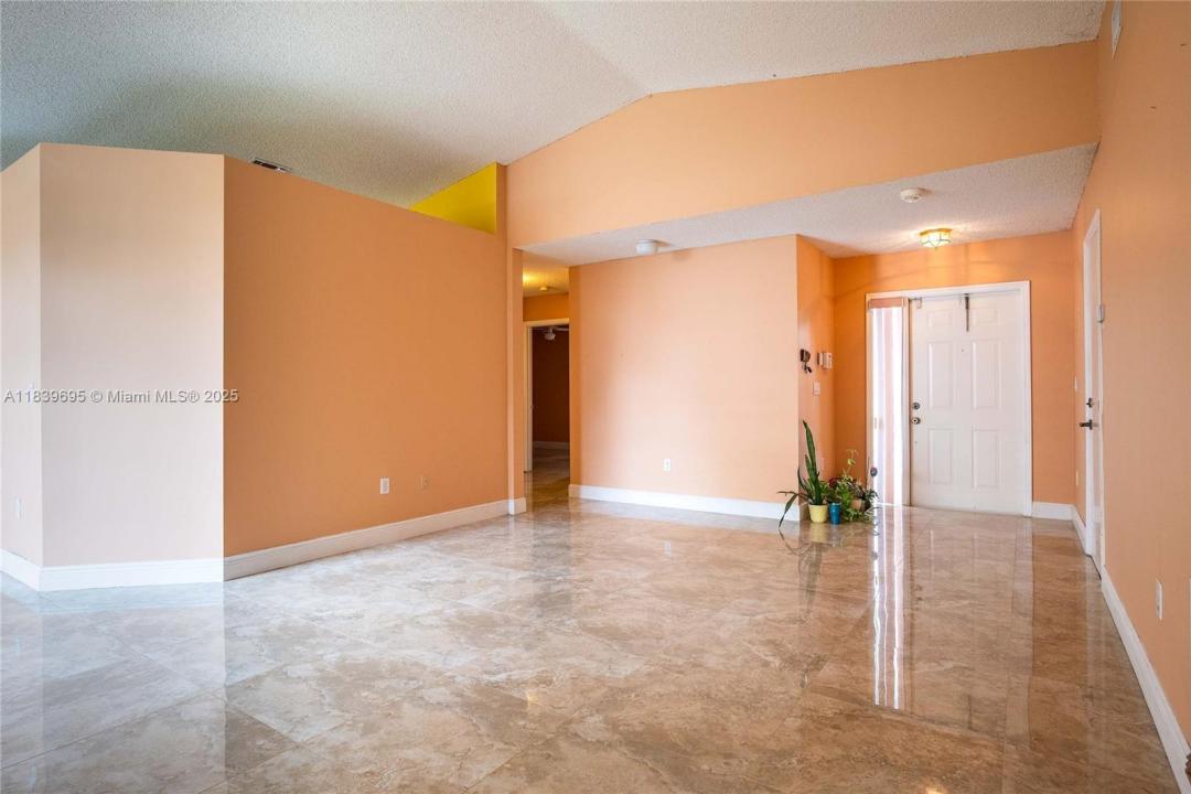 14677 SW 123rd Ave, Miami, Florida 33186