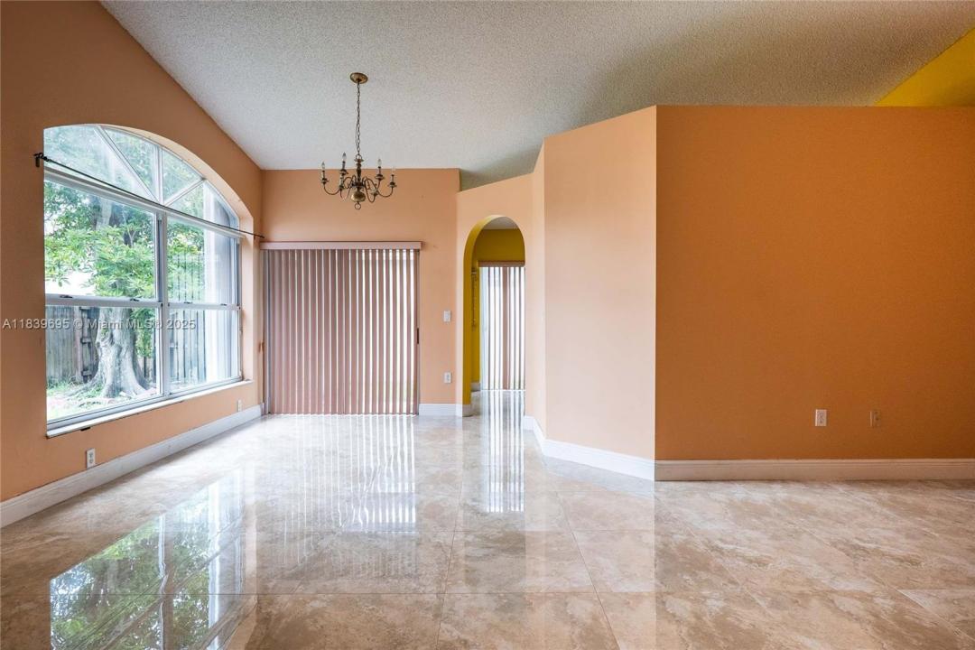 14677 SW 123rd Ave, Miami, Florida 33186