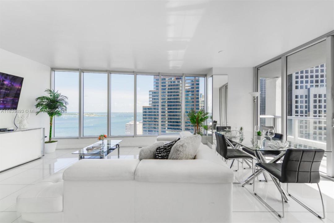 485 Brickell Ave 2908, Miami, Florida 33131, Stati Uniti