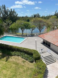8200 SW 210th St 307, Cutler Bay, Florida 33189, USA