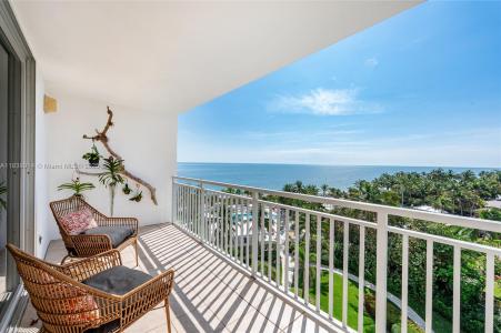 609 Ocean Dr 8G, Key Biscayne, Florida 33149, USA