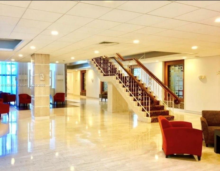 2899 Collins Ave 1102, Miami Beach, פלורידה 33140, ארצות הברית של אמריקה