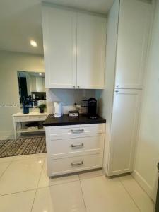 1501 S Ocean Blvd 307, Lauderdale By The Sea, Florida 33062, USA