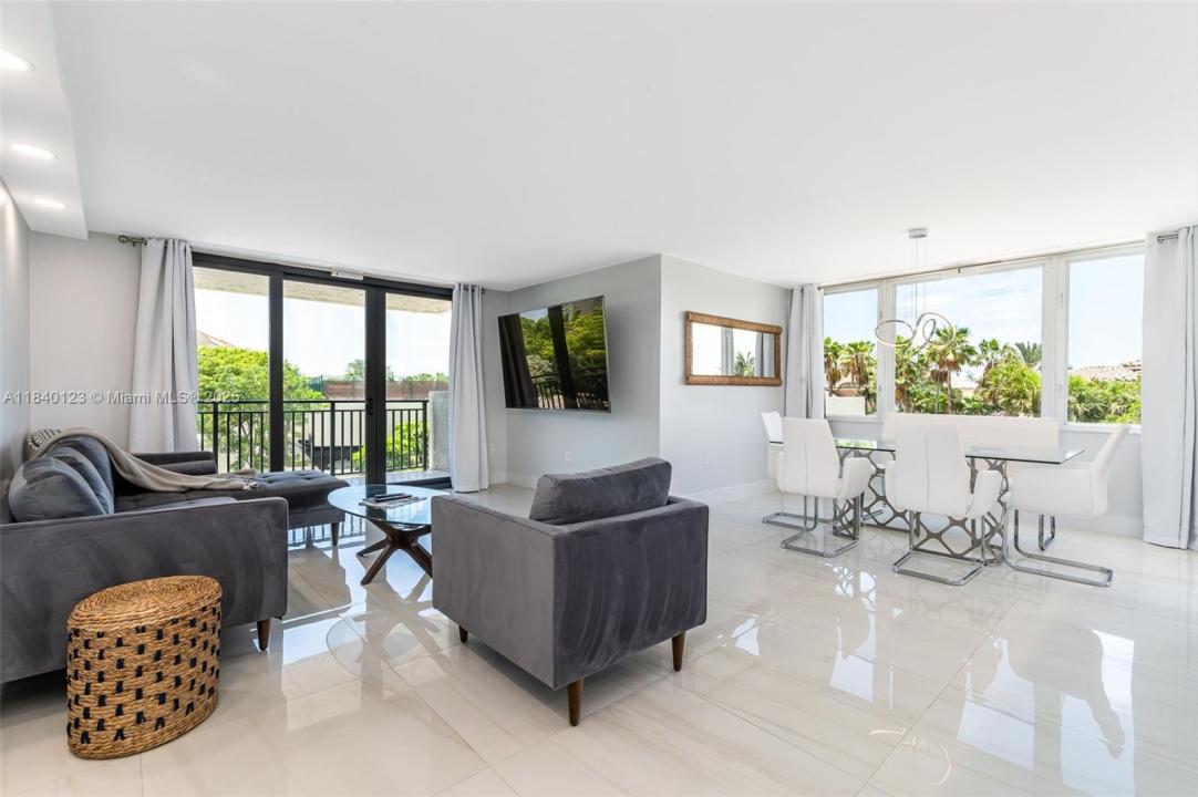 3912 S Ocean Boulevard 306, Highland Beach, 佛罗里达州 33487, 美国