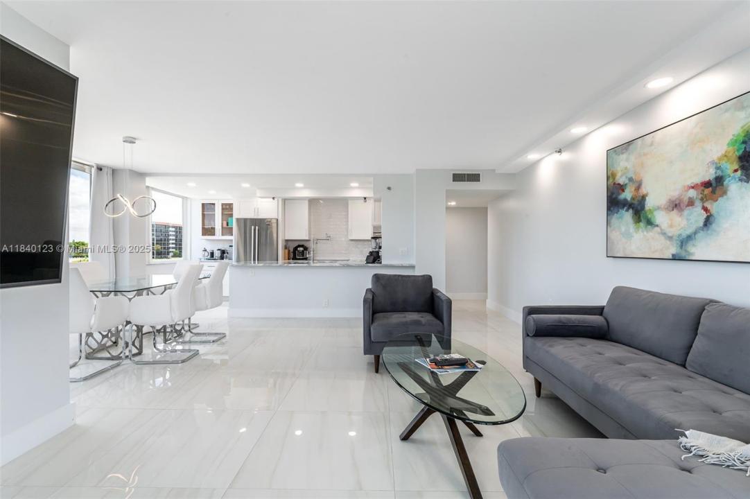 3912 S Ocean Boulevard 306, Highland Beach, 佛罗里达州 33487, 美国