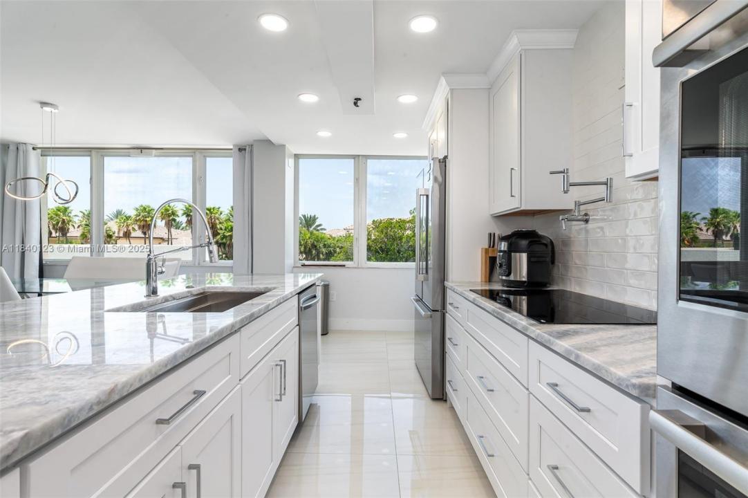3912 S Ocean Boulevard 306, Highland Beach, 佛罗里达州 33487, 美国