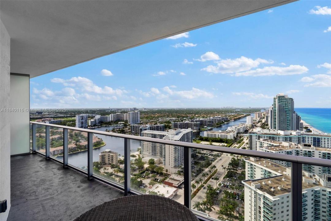 4111 S Ocean Dr 2906, Hollywood, 佛羅里達州 33019, 美國