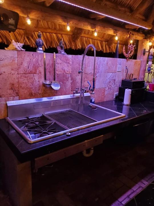 180 E 46th St, Hialeah, Flórida 33013, Estados Unidos
