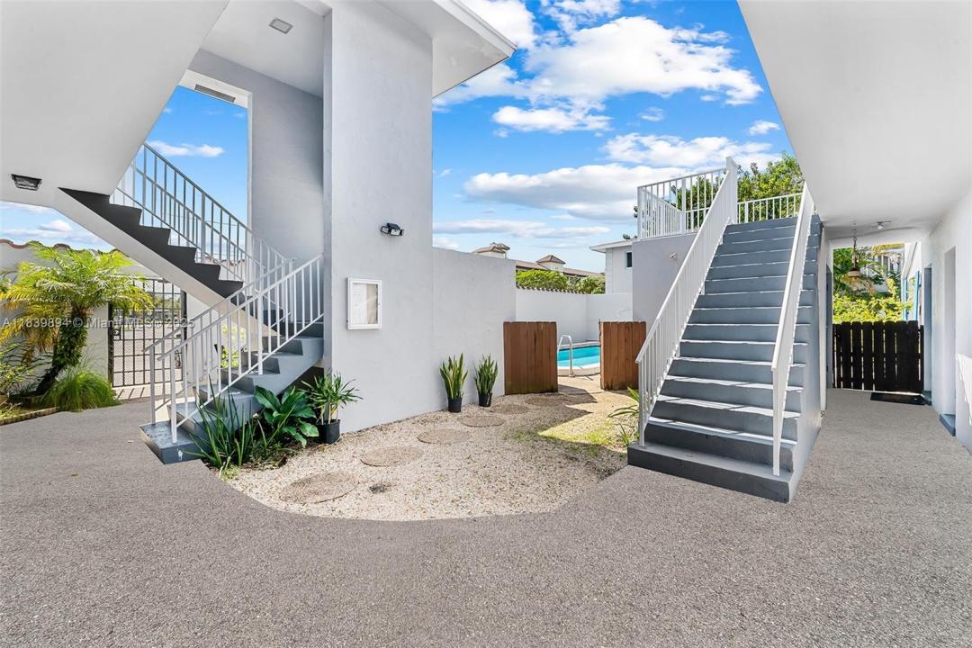 1417 NE 26 dr 7, Wilton Manors, Florida 33334