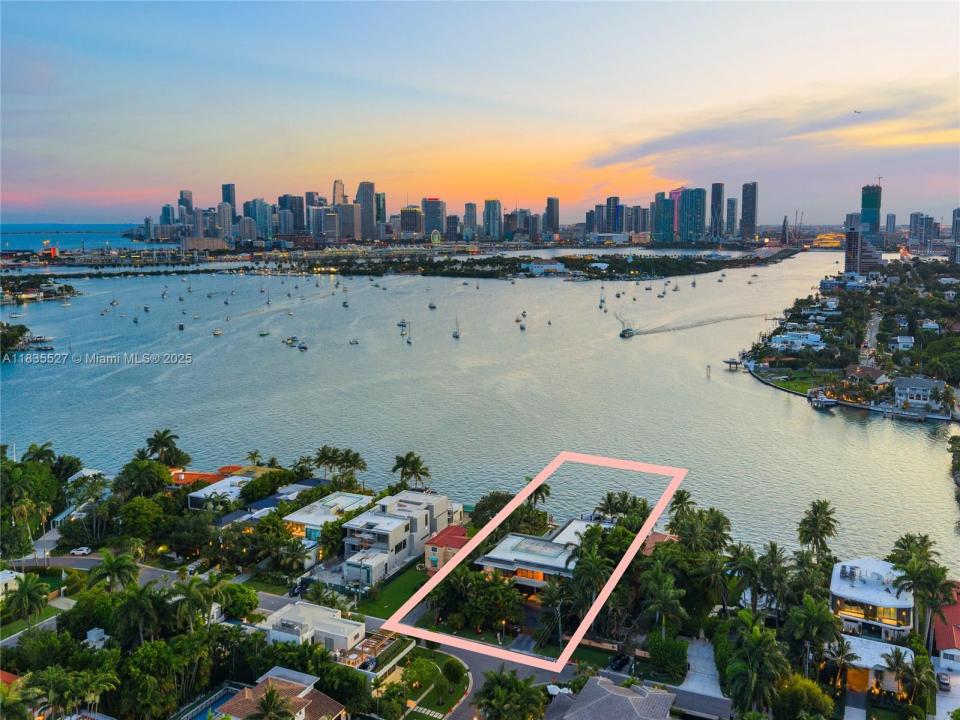 126 W San Marino Dr, Miami Beach, Florida 33139, Estados Unidos