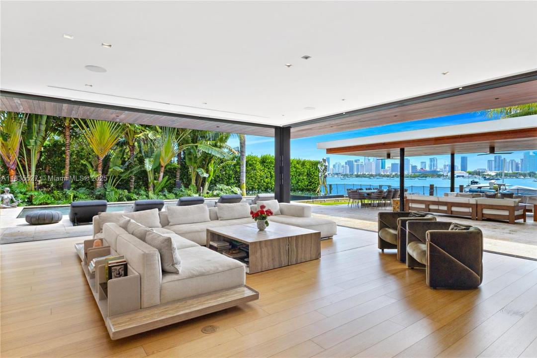 126 W San Marino Dr, Miami Beach, Florida 33139, Estados Unidos