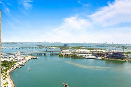 335 S Biscayne Blvd 3410, Miami, Florida 33131, USA