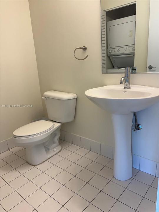 888 Biscayne Blvd 1907, Miami, Florida 33132, HOA KỲ