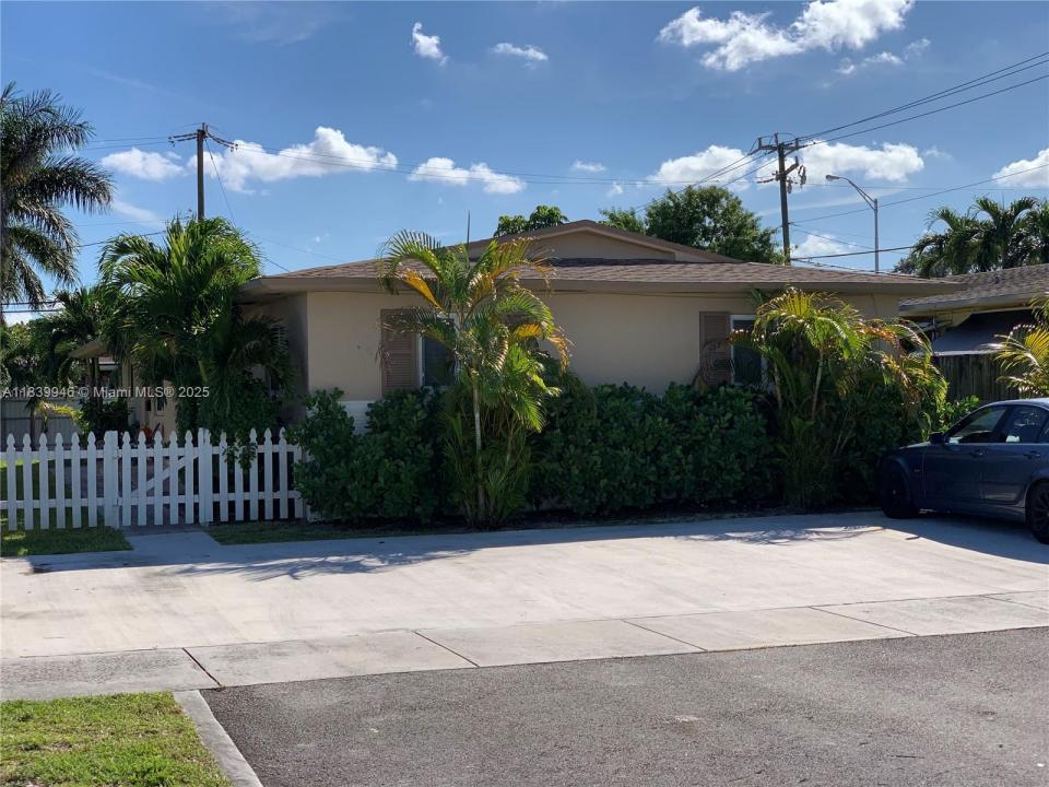 80 W 20th St, Hialeah, פלורידה 33010, ארצות הברית של אמריקה 