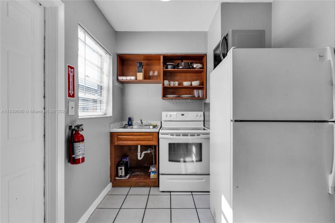 105 SW 5 Ct 2, Dania Beach, Floride 33004, États-Unis