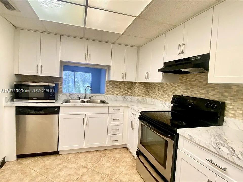 1200 NW 87th Ave 410, Coral Springs, Floride 33071, États-Unis