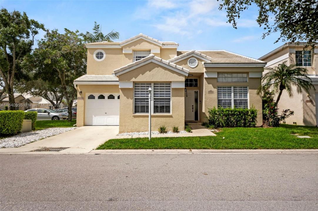9384 NW 8th Cir, Plantation, Flórida 33324, Estados Unidos