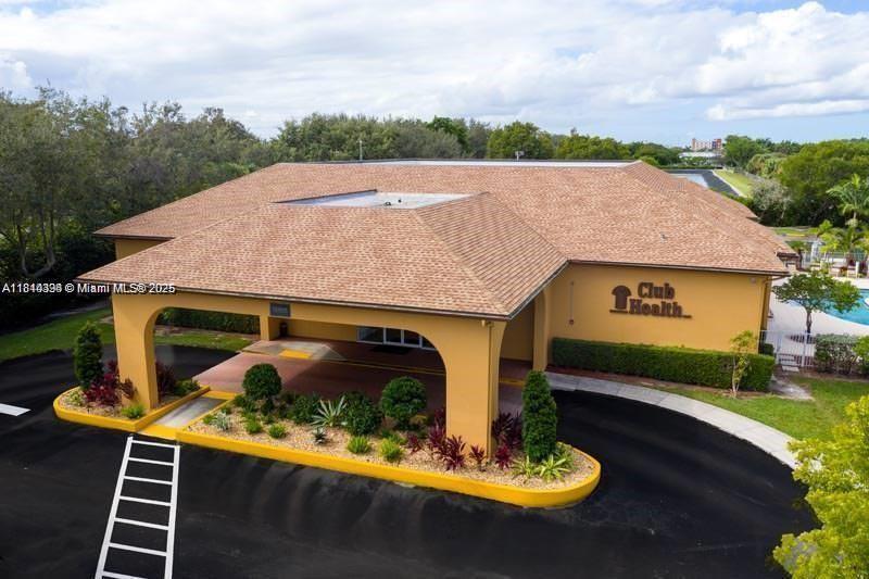 12950 SW 7th Ct 404A, Pembroke Pines, Florida 33027, Amerika Birleşik Devletleri