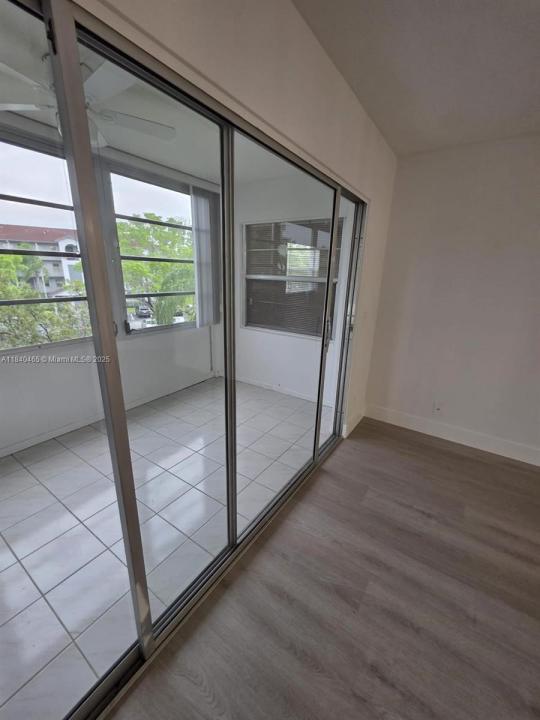 12701 SW 14th St 312J, Pembroke Pines, Floryda 33027, USA
