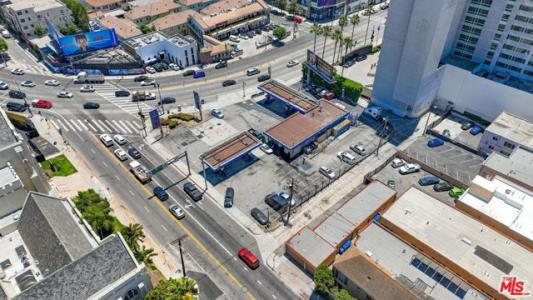 N Highland Avenue, Los Angeles, California 90028