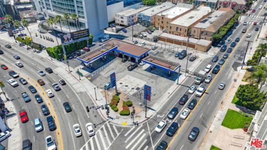 N Highland Avenue, Los Angeles, California 90028