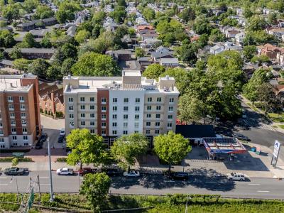 18331 Horace Harding Expressway, Nueva York, Nueva York 11365, Estados Unidos