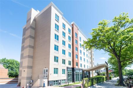 18331 Horace Harding Expressway, 紐約州, 紐約州 11365, 美國