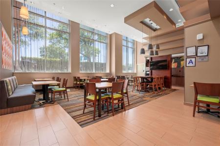 18331 Horace Harding Expressway, 紐約州, 紐約州 11365, 美國